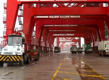 Yangshan Port to introduce new measures for poor visibility conditions